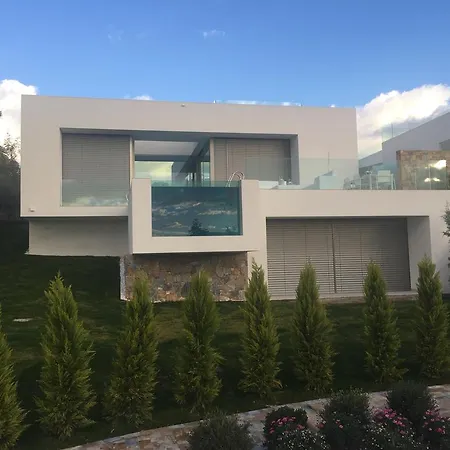 Limonero 17, Golf Club In Colinas Holiday home *