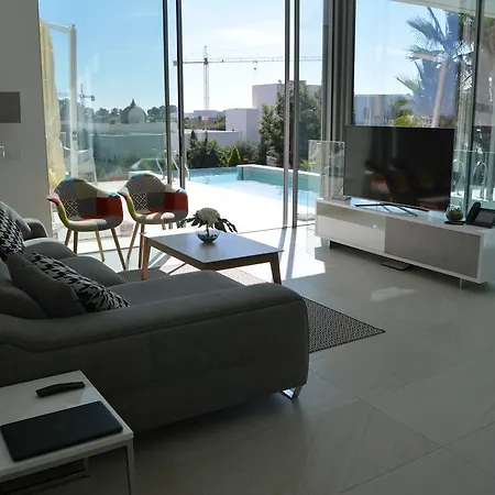 Limonero 17, Golf Club In Colinas Holiday home *