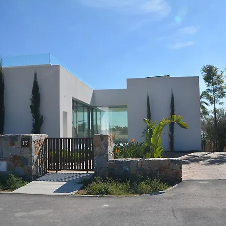 Limonero 17, Golf Club In Colinas Holiday home